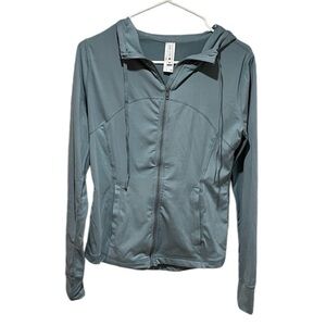 Love Tree Women’s Form Fitting Sweatshirt